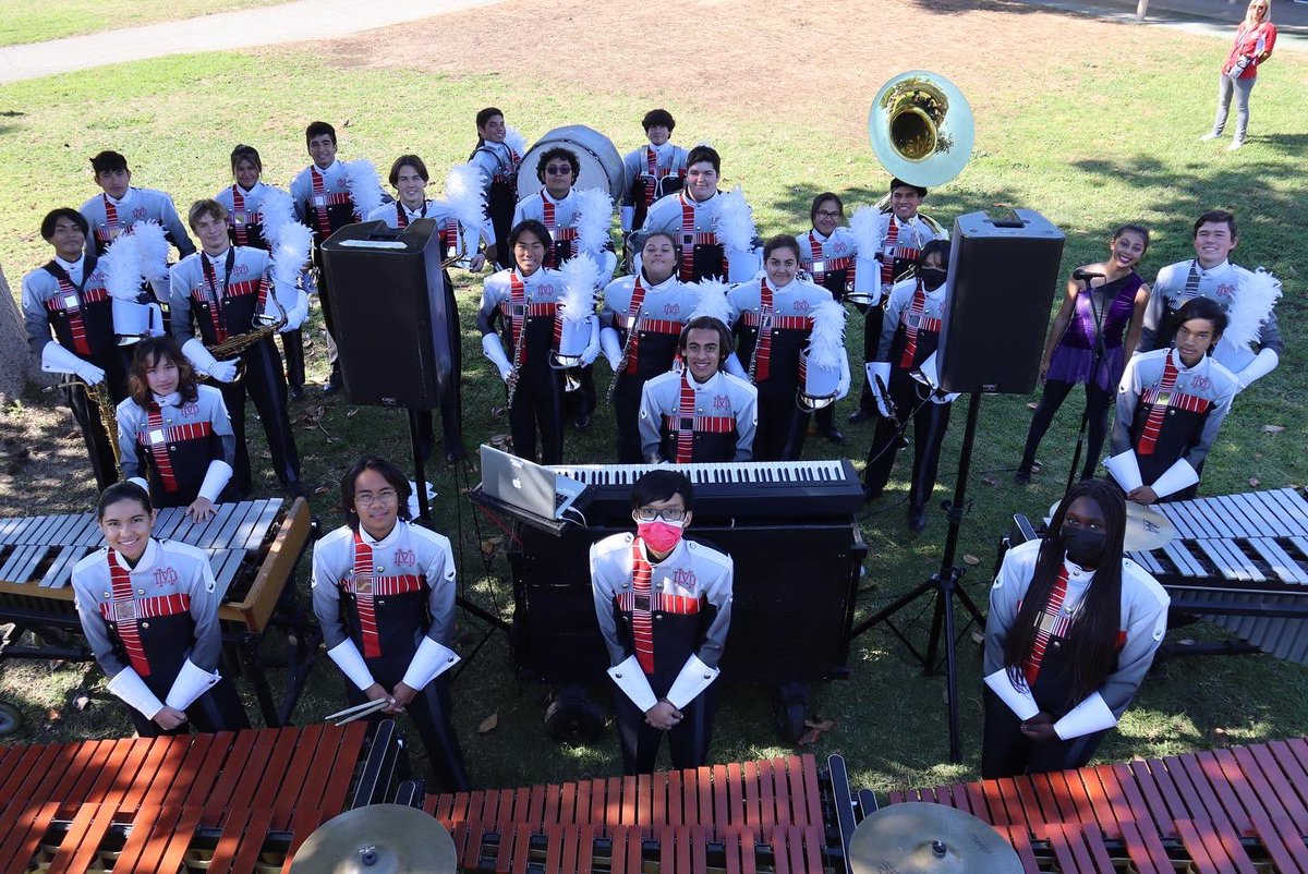 Materdeiband's tweet photo. #WeAreMD #HonorGloryLove #MaterDeiHighSchool #materdeimonarchs #instrumentalmusic #marchingband #materdeimarchingband #materdeiinstrumentalmusic #mdinstrumentalmusic #mdmarchingband https://t.co/snLXu3rPF4