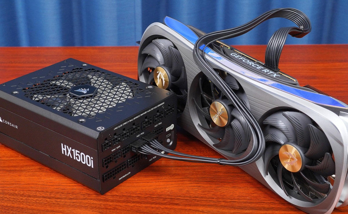 RTX3060ti がたかっ と電源(600W)