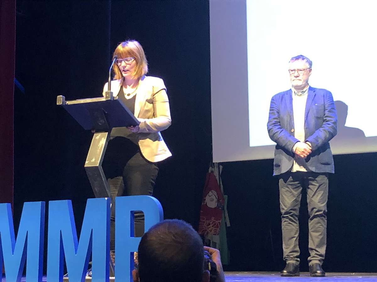 antoniportell's tweet photo. Un any més avui hem lliurat els Premis Sebastià Álvarez d’educació als millors TFG i TFM de la @UVic_FETEP dins del marc de les Jornades Miquel Martí i Pol 2022 de la #FMMP. Enhorabona a les persones guanyadores 👍
@RodadeTer @uvic_ucc @uvic_cife @Nuria_Camps @joanarumiprat https://t.co/5FbOfGHKt4