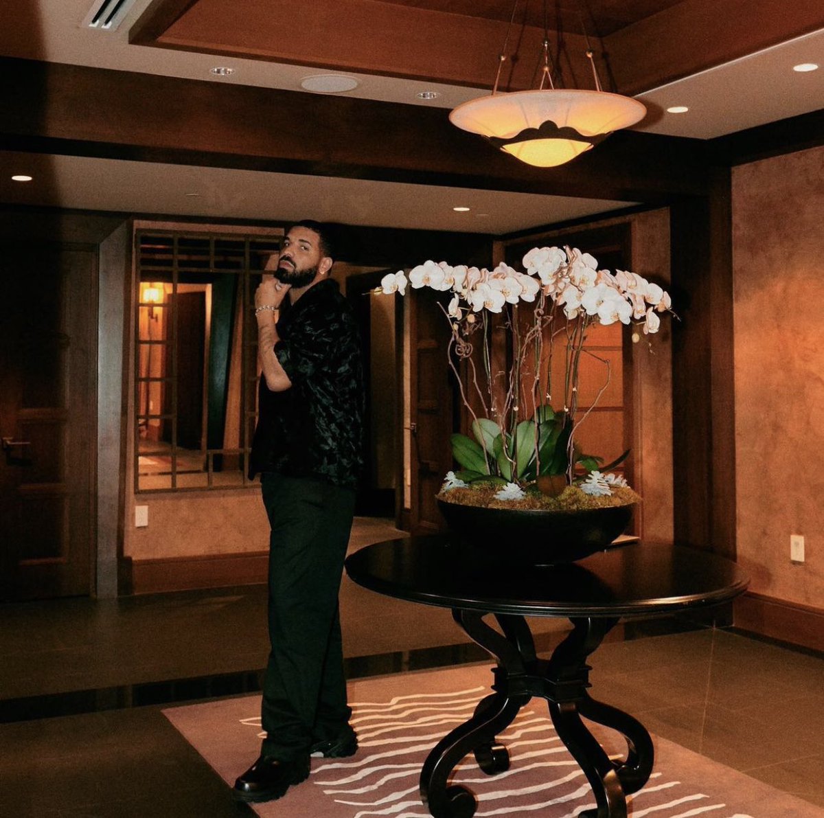 Drake Charts HER LOSS on Twitter ".Drake the third artist