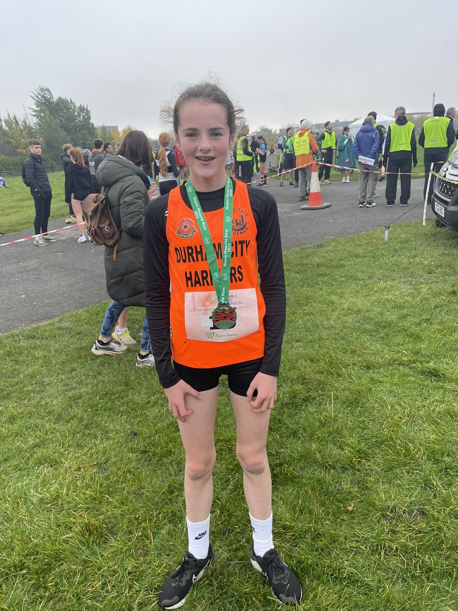 samc173's tweet photo. Another weekend another run.. new PB for 3k at 12.59 knocking 1min 20 off! #running #durhamharriers #heatonharriers https://t.co/ey7Ncm8XfT