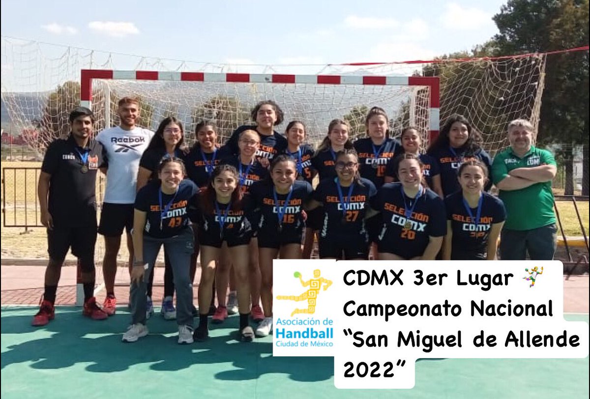 Handball_cdmx's tweet photo. Felicitación enorme al Selectivo Femenil CDMX por su 3er Lugar en el “Campeonato Nacional de 1ra División y Ascenso, San Miguel de Allende 2022”.

Agradecemos su esfuerzo y sacrificio dentro y fuera del 40x20!!! https://t.co/H1qk9F0QIZ