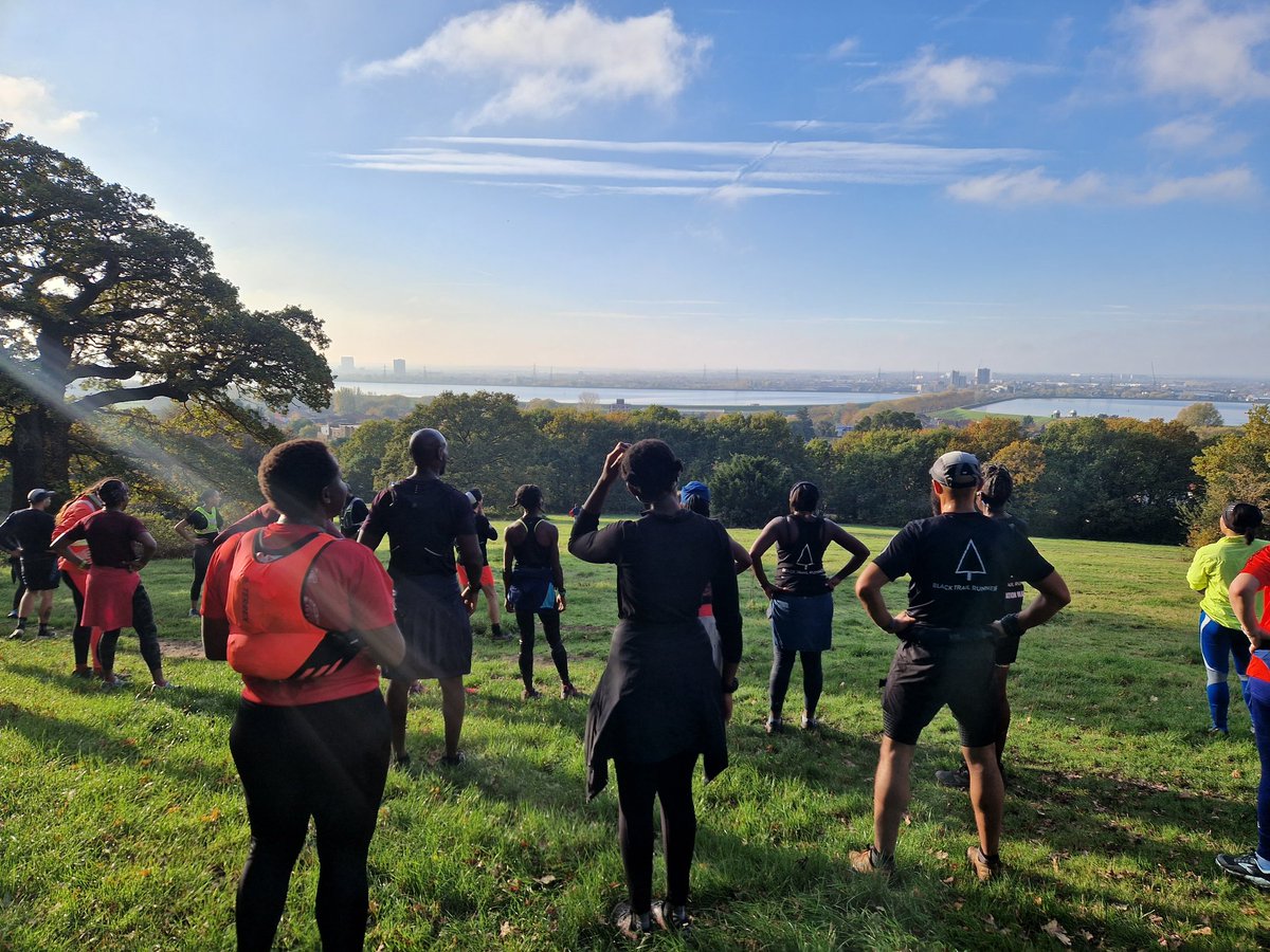 Black Trail Runners tweet media