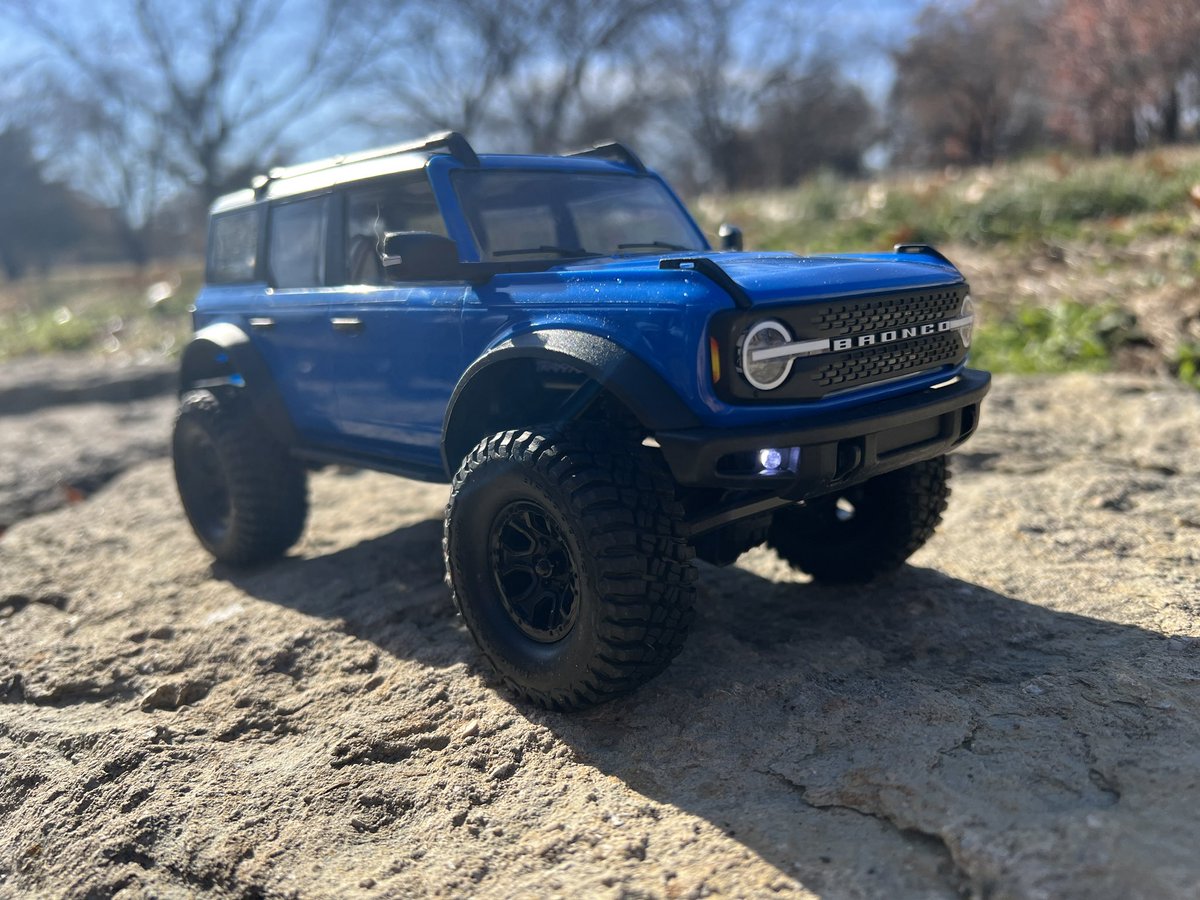 DrFunkalupicus's tweet photo. This TRX4M is a blast. #traxxas #trx4m https://t.co/QZiYk0DMXi
