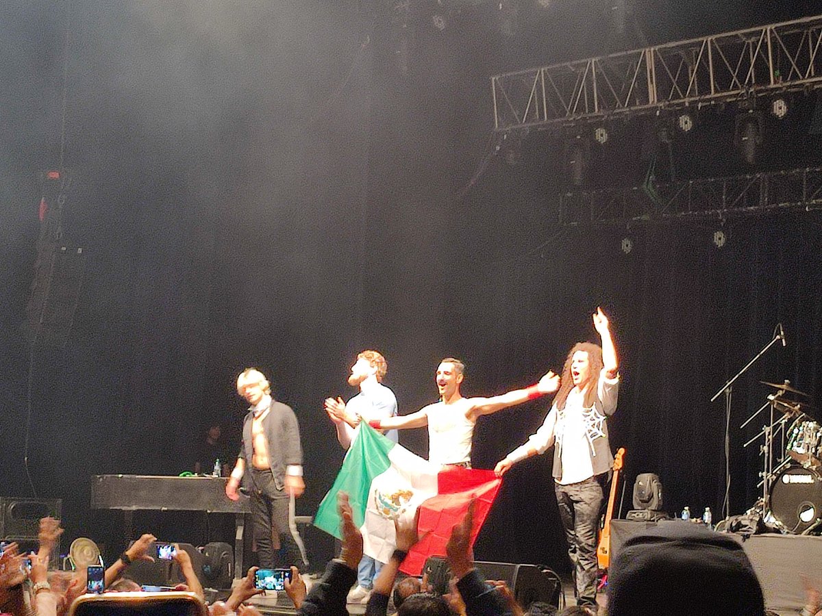 MauricioRock15's tweet photo. Hace unos dรญas ๐ #BreakFreeShow https://t.co/qQM87T9k51
