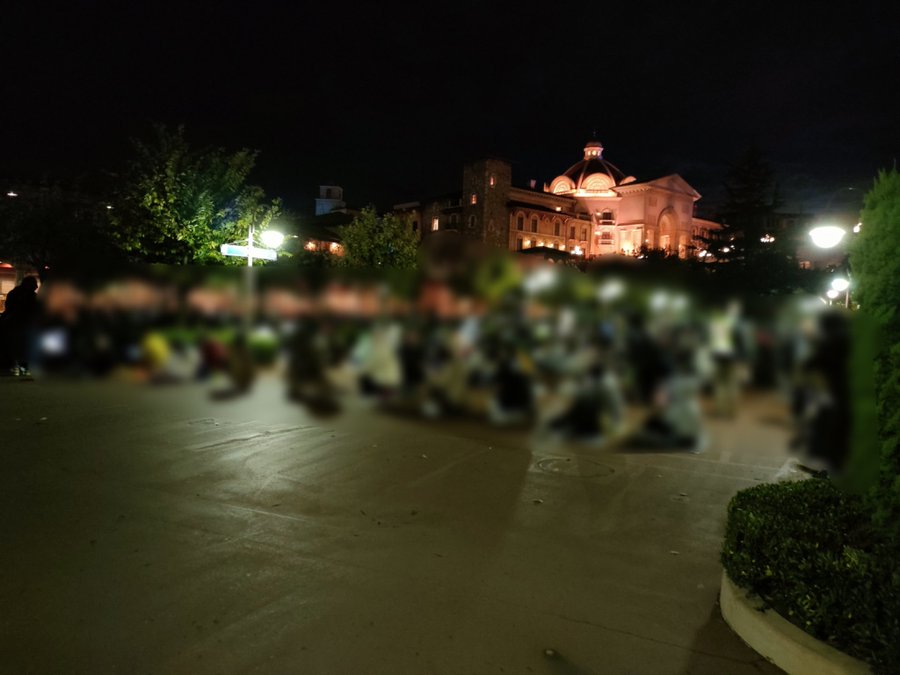 ディズニーの開園待ちで途中合流してもいい 何時から待てるのか徹夜禁止かも調査 日常向上ハピネス上等