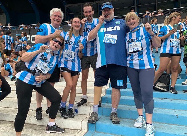 Miembros de nuestra agrupación participaron de la tradicional carrera organizada por @atletismoracingclub y <a href="/deportesracing/">Deportes Racing</a>. 

Una nueva y gran jornada Racinguista, que congregó a toda la familia una vez más. 

¡Felicitaciones a todos y todas! 

#SomosEvolución #PorUnRacingMejor