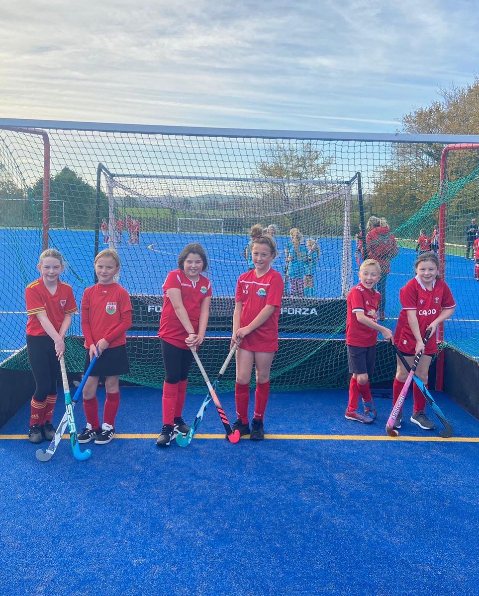 Diwrnod ffab yn nhwrnament dan 10 heddiw, timau Bala wedi serennu 💫

A great day at the under 10’s tournament today, the Bala teams shone 💫

Diolch <a href="/ClwbHociPwllhel/">Clwb Hoci Pwllheli Hockey Club</a> am ddiwrnod grêt

#balamazing