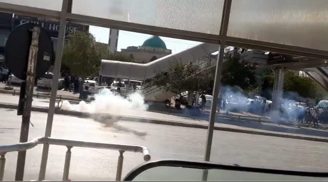 af_mhdy's tweet photo. پارتی دێموکرات هەڕەشەیە بۆ سەر عێراق

 #مەسعود_موچە_دەدزێت https://t.co/4smheEjRLF