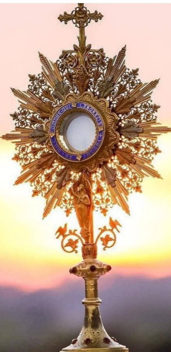 Adorado sea Jesucristo Sacramentado