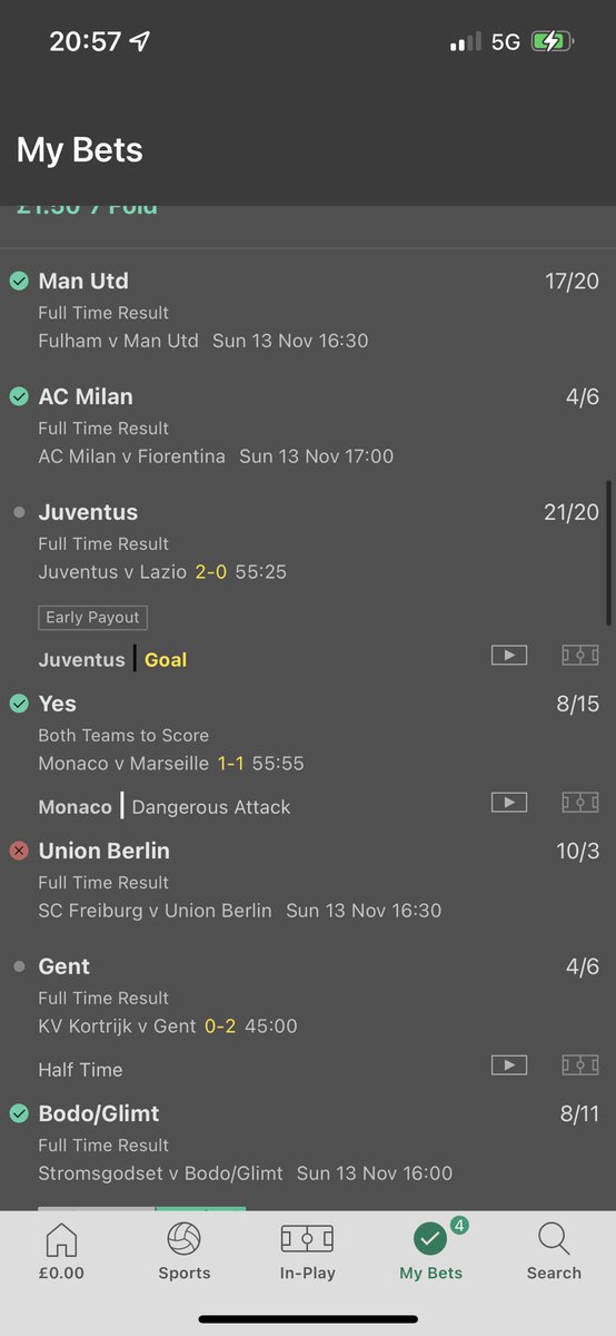 JesseHunwick's tweet photo. Gotta love one team fucking up all ur bets https://t.co/XXLiueis3x