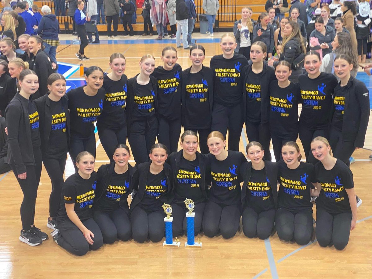 Mukvarsitydance's tweet photo. Thank you Oak Creek Dance for holding a great competition! Way to represent Mukwonago today ladies! Your coaches and parents are so proud of this opening competition! You left everything you had on the floor! #mukdance #varsitydance #dancefamily
1st Place D1 Kick
2nd Place D1 Pom https://t.co/xUigfZrqTP