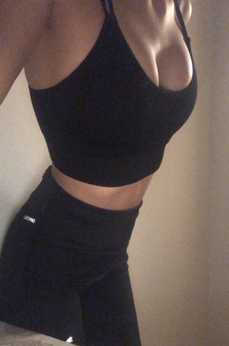 Would you like to see what’s under? Check out on my OnlyFans😋😏 #onlyfansgirl