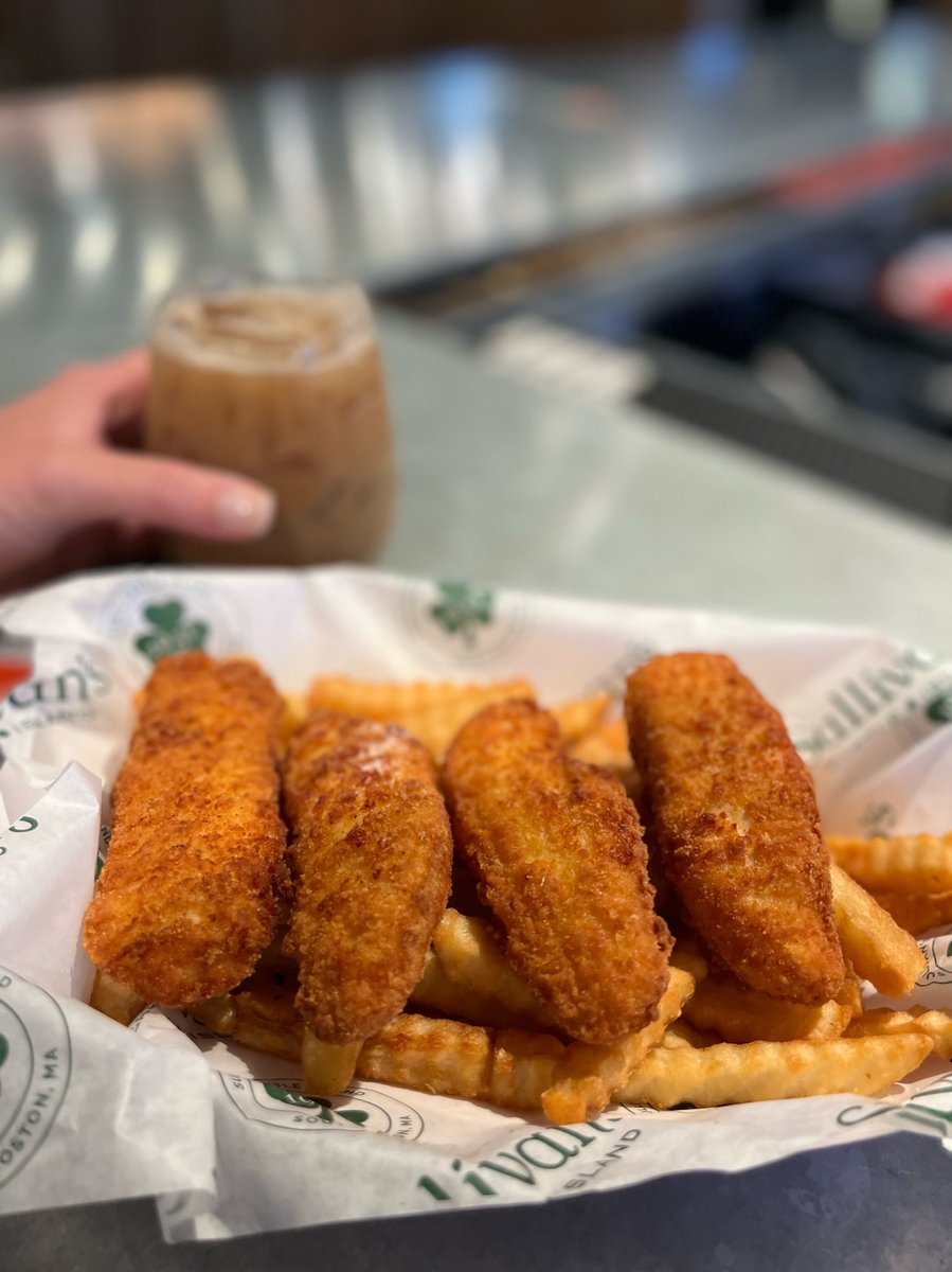 It’s game day! Stop by our Hub Hall location for some pre game eats