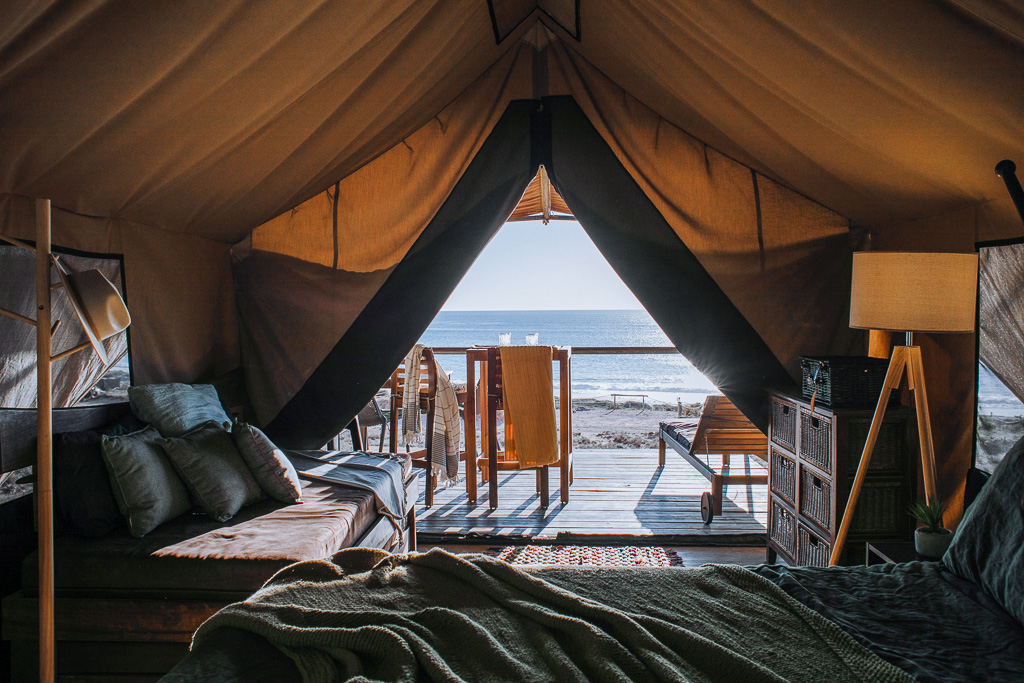 steelcore_inc's tweet image. “To escape and sit quietly on the beach – that’s my idea of paradise.”
– Emilia Wickstead 

 #steelcore #steelcoresecuritystrap #securitystrap #loveitlockit #theftresistant #travel #wanderlust #beach #friends #family