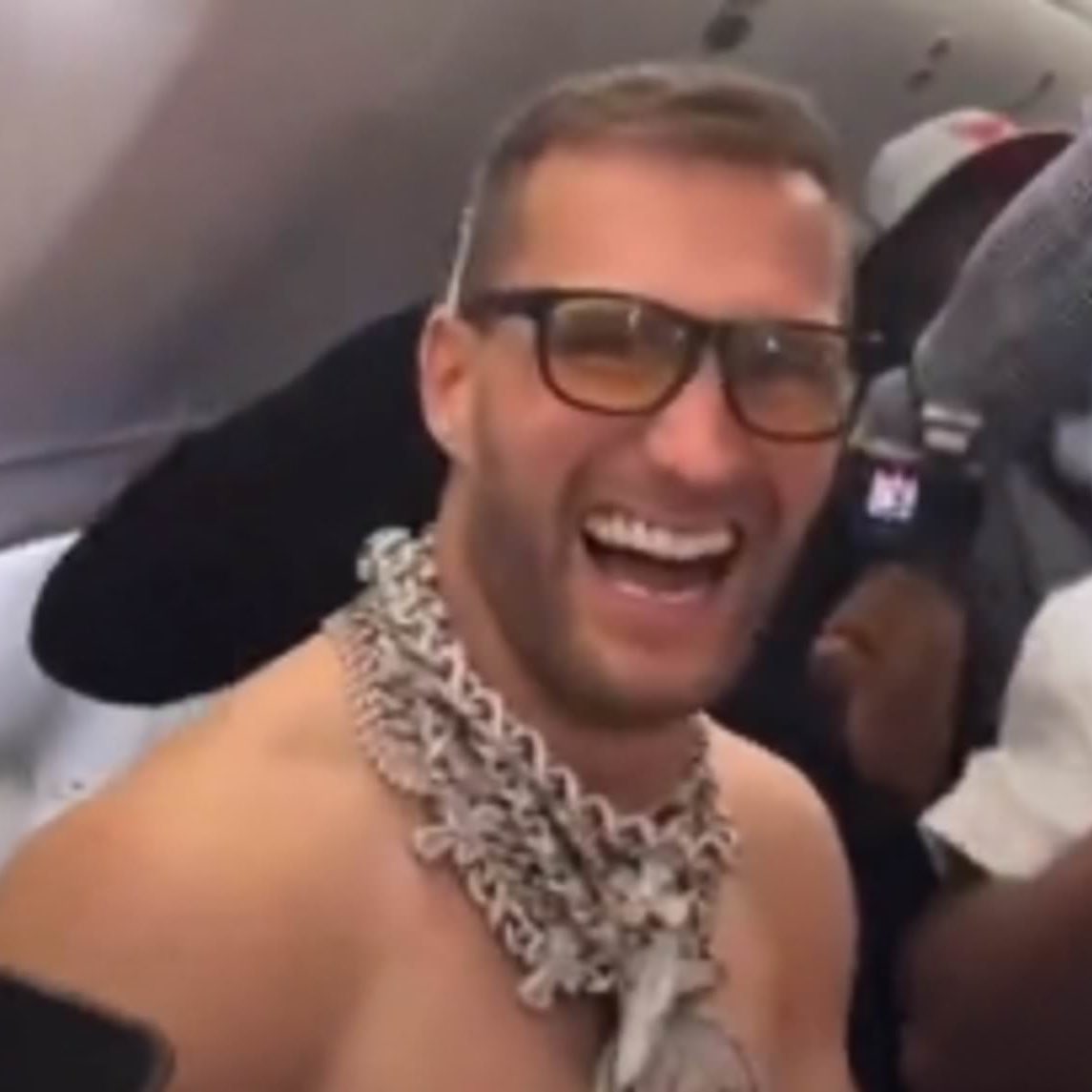 Outkick's tweet image. VIKINGS WIN IT IN OT🔥