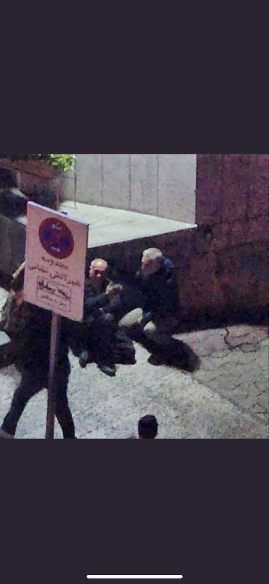 #HosseinRonaghi’s father has been sitting outside the hospital frantically waiting to hear news of his boy. 

These scenes of helpless Iranian parents breaking down over the unknown conditions of their children has become far too common.#حسین_رونقی