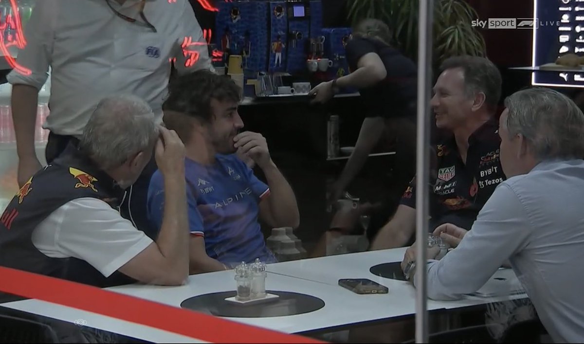 motogus93's tweet photo. i think it's time to bring this back #AlonsoToRedBull https://t.co/uGb0425713