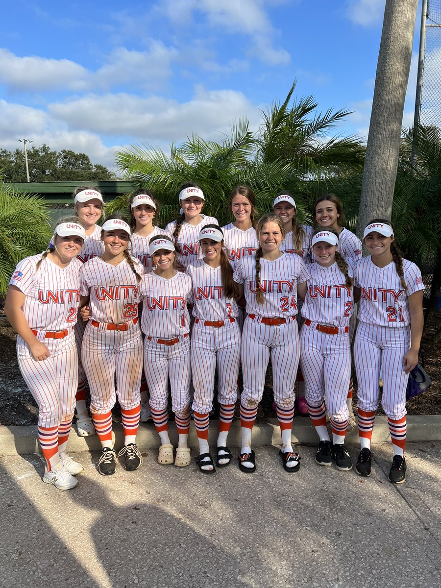 We go 5-0 in Clearwater! Girls battled all weekend! Some tough competition but these girls never flinched! Thanks to all the coaches for stopping by! Looking forward to seeing you in Atlanta next weekend! The U! @Los_Stuff <a href="/ExtraInningSB/">EXTRA INNING SOFTBALL</a> <a href="/triplecrownspts/">Triple Crown Sports</a> <a href="/LegacyLegendsS1/">Legacy & Legends Softball</a>