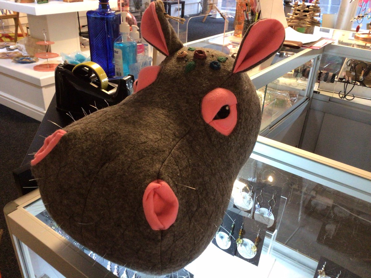gallery_bay's tweet photo. Silvia Ewing’s latest animal head in felt. https://t.co/tnMvhXTlGx