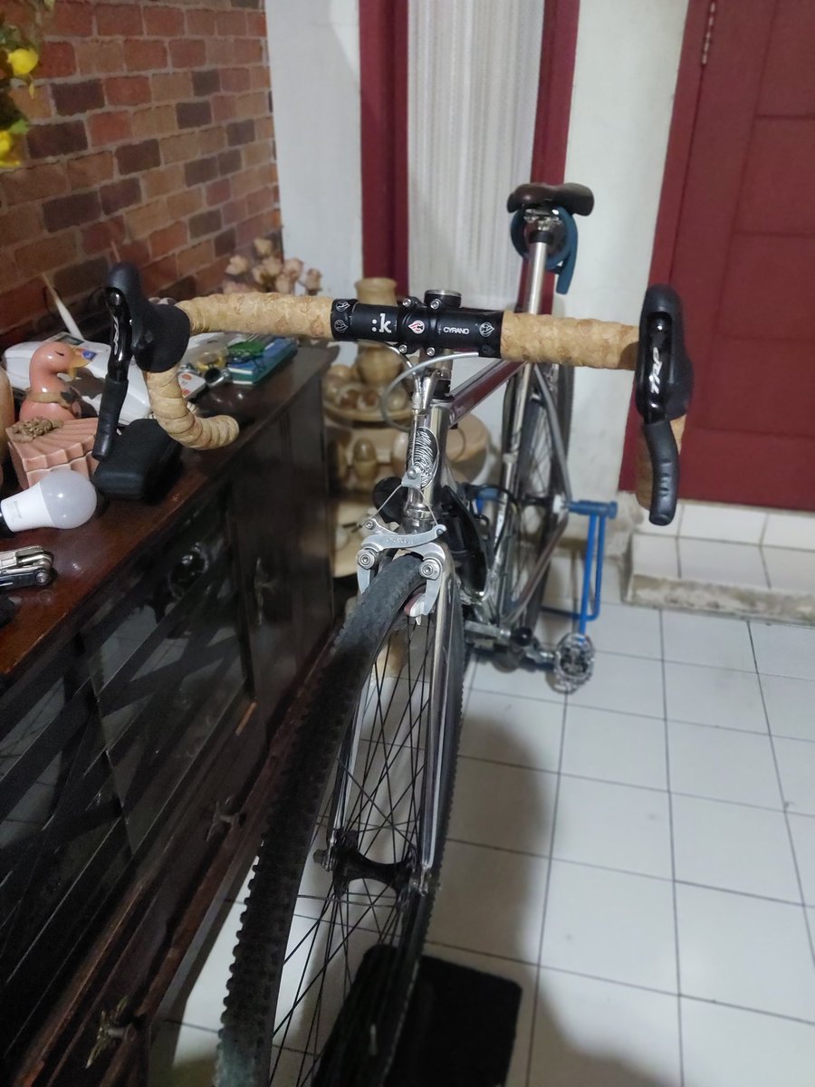 daffafaaiz's tweet photo. WTS SSCX 
JUAL KHILAF MINGGU INI AJA 
SPEC LUMAYAN CHECK GAMBAR, MUTIL BISA CM JADI LEBIH MAHAL 😄
(Dijual 4,7 aja buat minggu ini aja)
#fnfjb https://t.co/hLv5CYZBQw