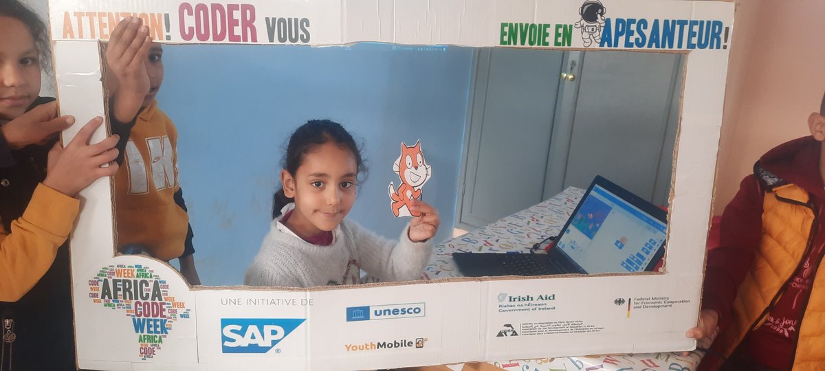 ecolemabh's tweet photo. نظم النادي التكنولوجي في مدرسة @ecolemabh تحت إشراف الاستاذ @ELBALGHITIANAS ورشة حول @ScratchJr @scratch #Boumia DP  #Midelt 
@Azyz_Harmouche @ilhamlaaziz @taalimtice @MarocEducation @MicrosoftEDU #ACW2022 #Africacodeweek @sap4good @AnthonySalcito @AchaouiHind @AfricaCodeWeek https://t.co/BpGDjl5G8z