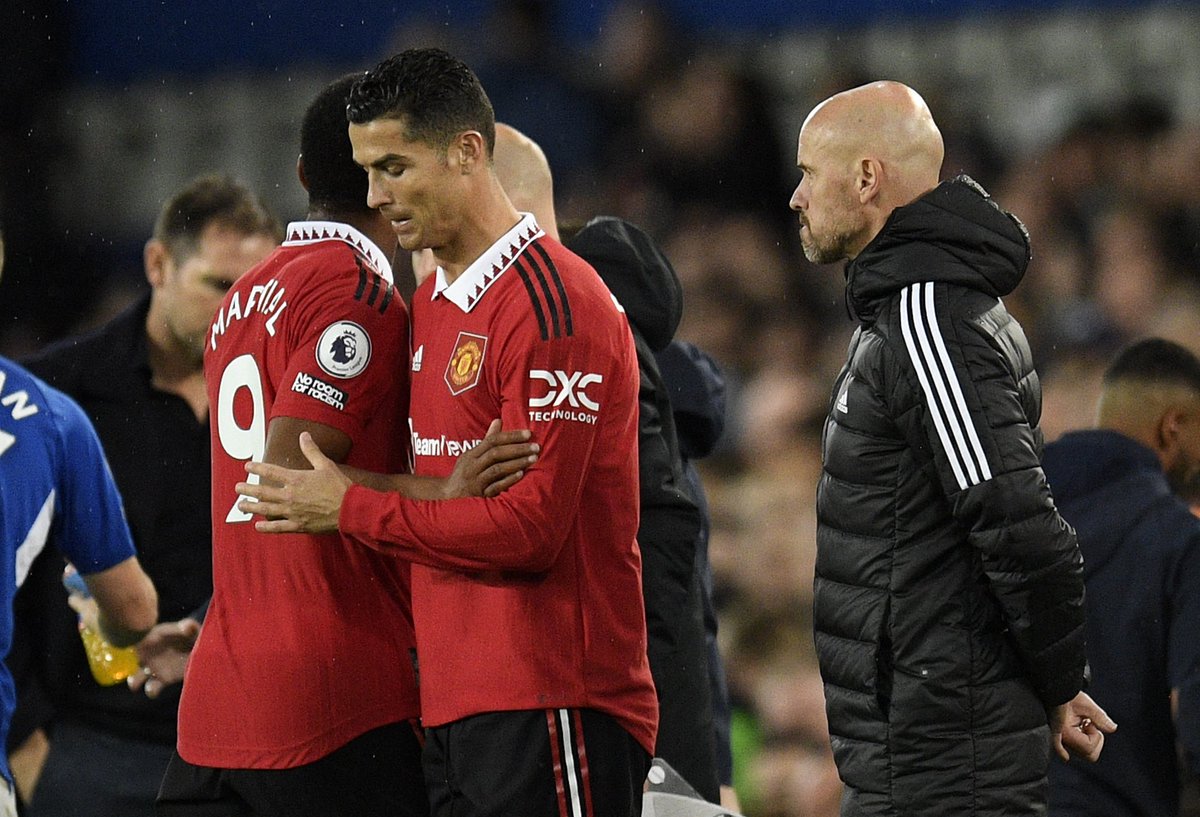 FabrizioRomano's tweet photo. Cristiano Ronaldo on Erik ten Hag: “I don't have respect for Erik ten Hag because he doesn't show respect for me”, tells @PiersMorgan. 🚨 #MUFC

“If you don't have respect for me, I will never have any for you”. https://t.co/n3kRkvILbP