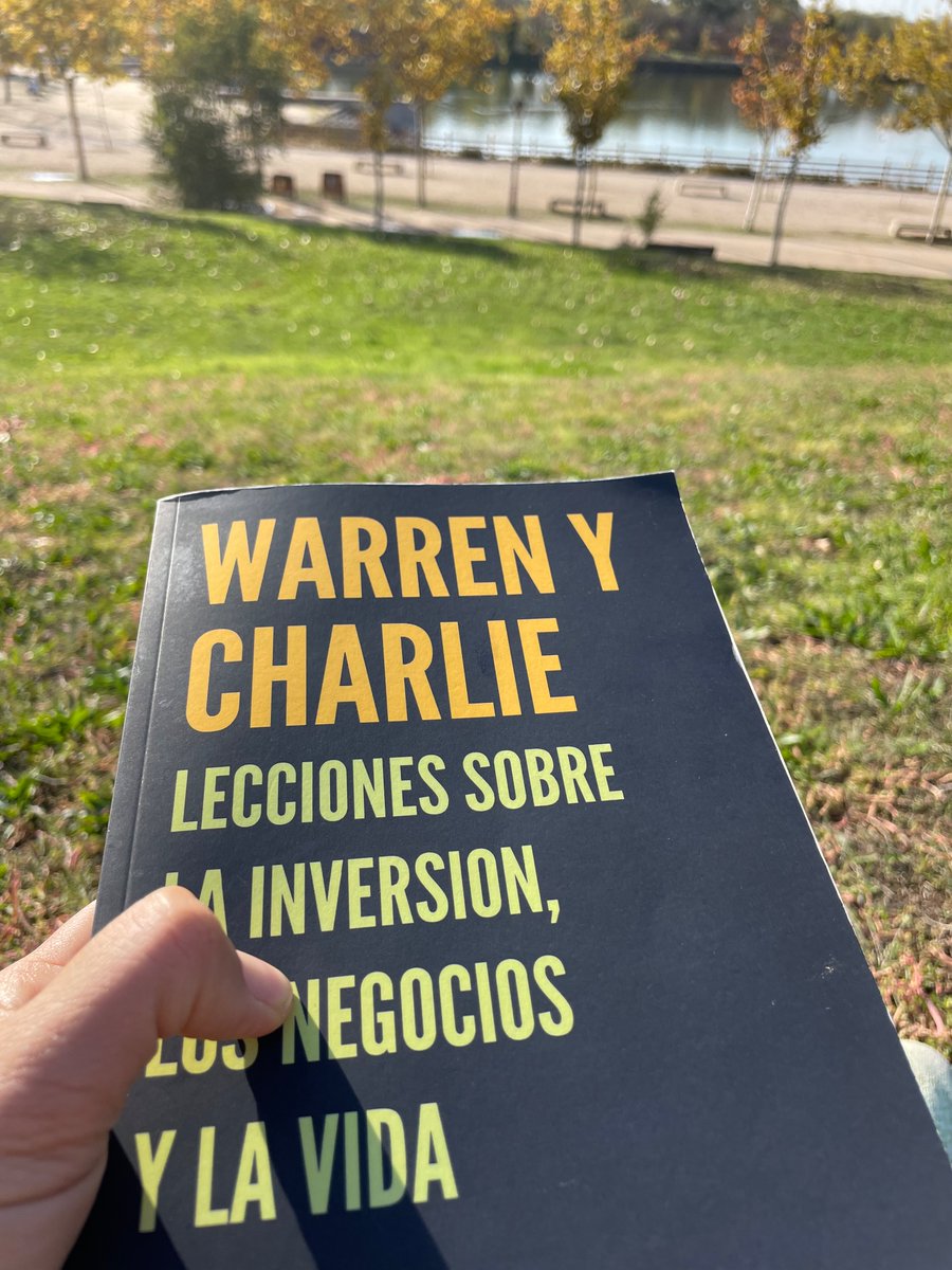 Me acabé esta joya. Librazo que todo humano debería leer.