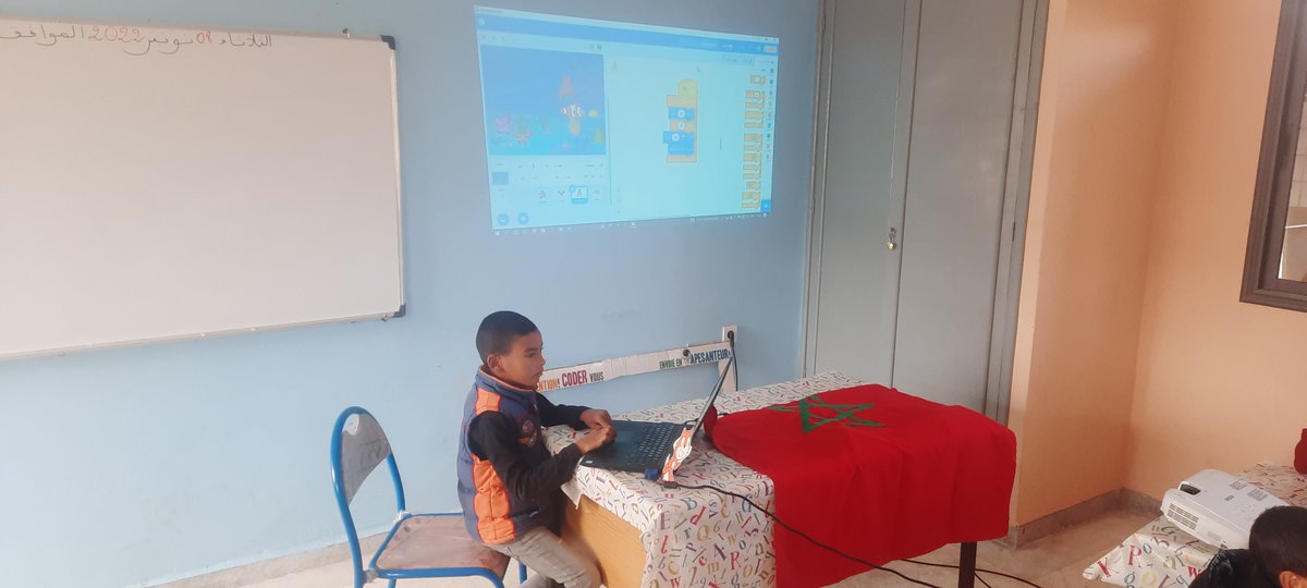 ecolemabh's tweet photo. نظم النادي التكنولوجي في مدرسة @ecolemabh تحت إشراف الاستاذ @ELBALGHITIANAS ورشة حول @ScratchJr @scratch #Boumia DP  #Midelt 
@Azyz_Harmouche @ilhamlaaziz @taalimtice @MarocEducation @MicrosoftEDU #ACW2022 #Africacodeweek @sap4good @AnthonySalcito @AchaouiHind @AfricaCodeWeek https://t.co/b4rfEoqJQf