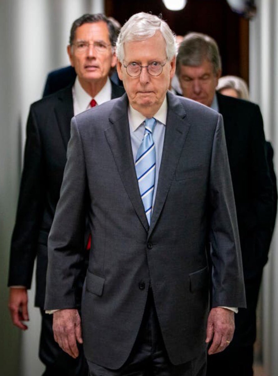 Tbird56classic's tweet photo. Escorting Mr Irrelevant from the Capital.
Better check his pockets! #MinorityMitch https://t.co/AuiclcHTWf