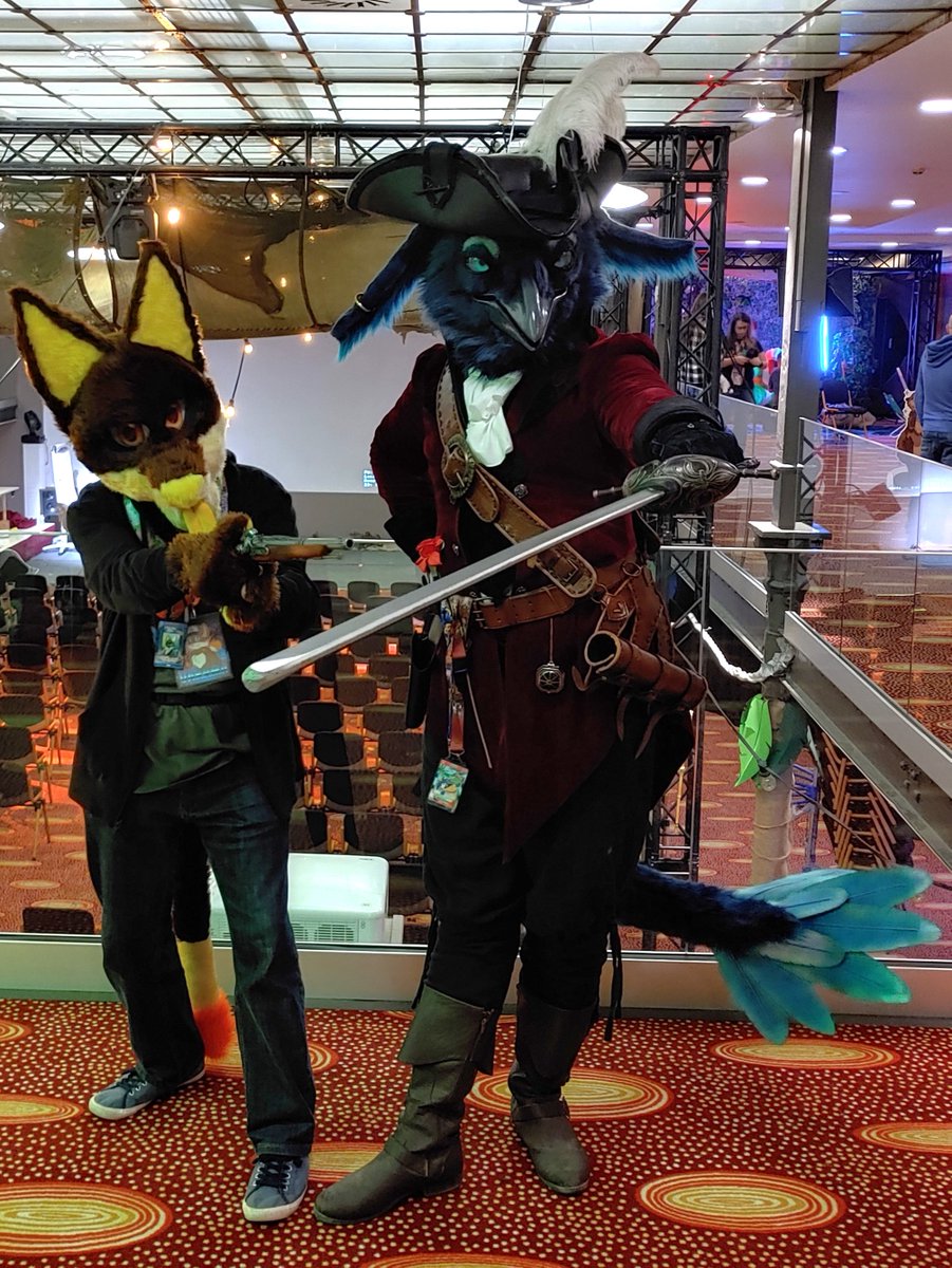 Vakama75G's tweet photo. I still need to go through all my pictures from @FluufffCon but have a few :p
Could you tell me who is the bird suiter I forgot his name ?
#fursuit #fluufff #fluufffcon https://t.co/Jd00o77fmR