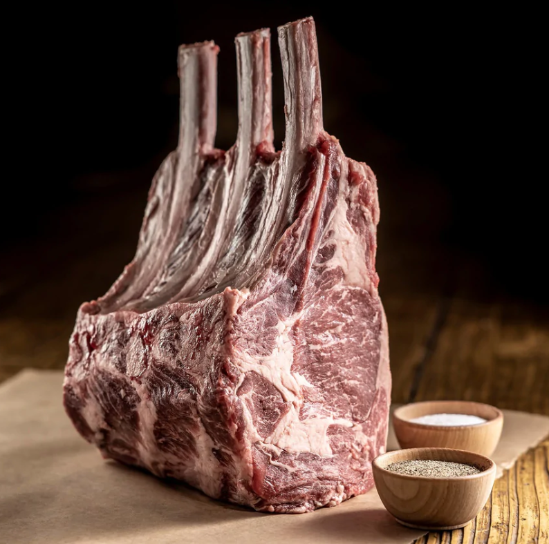 DoubleWideCap's tweet photo. Thanksgiving meal highlight will be some @44Farms https://t.co/Bppby88UW4