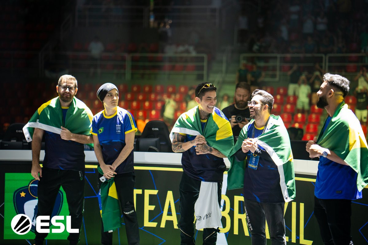 ESL Counter-Strike tweet media