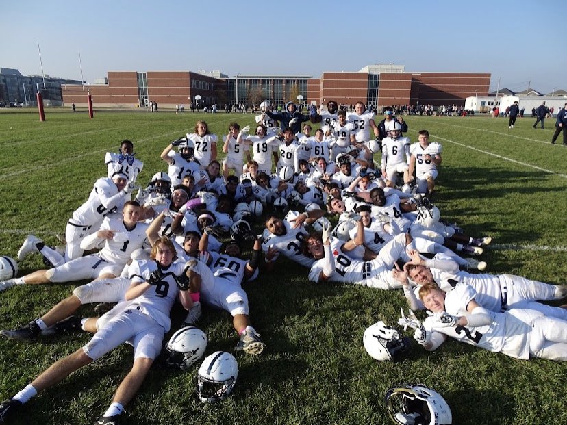jstudnicka19's tweet photo. Not the way we wanted to finish the season but we played our hearts out. My full season highlight tape will be up soon. I wanna thank my coaches and teammates for the last 5 years of my life and giving me an incredible experience playing this beautiful game. Crusader for life💙🤍 https://t.co/1EvJNeN9HM