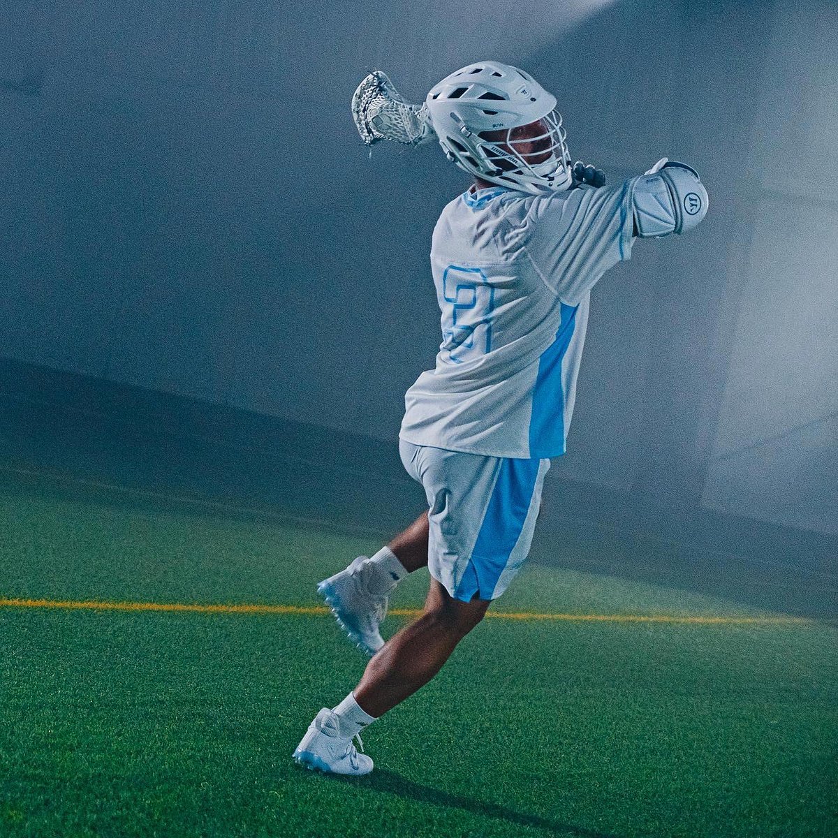 First look at our pros in the new Freeze V4’s 🥶❄️ @NewBalanceLax