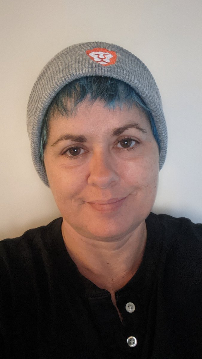 kalex_wonder's tweet photo. I'm tired from going out last night, but super happy I get to wear my @brave hat today! Have a happy day world! https://t.co/anaXtoXtH2