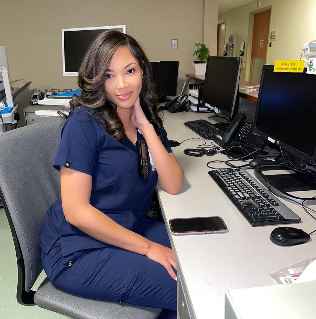 misswalker_26's tweet photo. Black women have a higher mortality rate than others in America.  We need more black doctors and nurses . Love my job.  Crazy hours and rude patients and all https://t.co/N9bcAlTlpZ