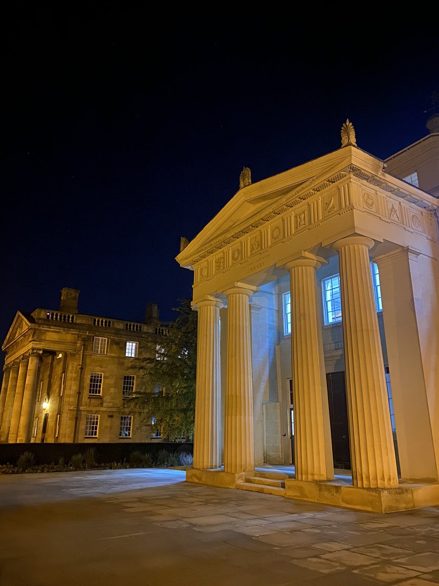 CathrynOlivia1's tweet photo. Spent this Sunday evening at @downingcollege preparing for an upcoming performance by getting into the character of Christine Daaé with my wonderful accompanist Adrian. 🎶🎭 #ChristineDaaé #MusicalTheatre #ClassicalOpera #phantomoftheopera #performance #CambridgeUniversity https://t.co/u356m2WQMi