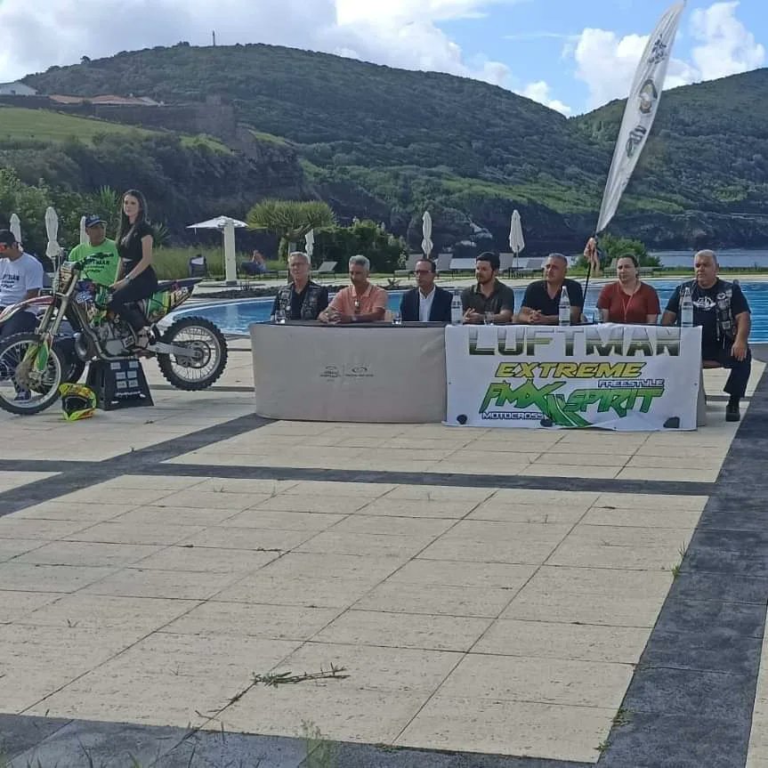 LuftmanMaximo's tweet photo. A Luftman Extreme FMX  e a FmxSpirit  agradecem a participação de todos na produção e realização do espetáculo de Freestyle Motocross na Praça de Toiros da Ilha Terceira, em especial ao público presente. https://t.co/g9cXBc9AVK