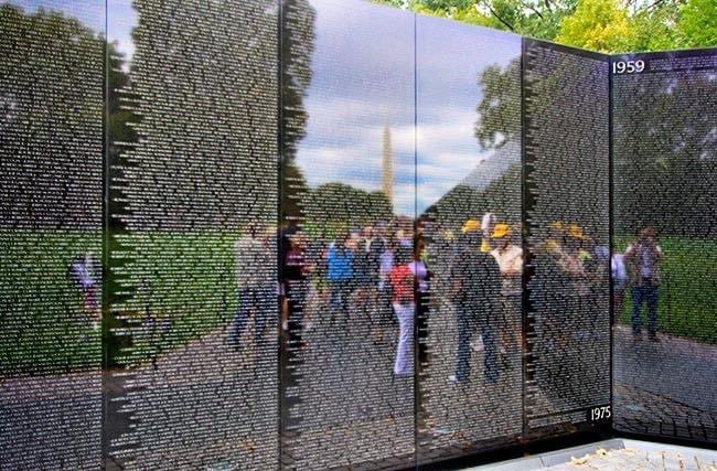 ROpatich's tweet photo. TODAY IN HISTORY 11-13-22 The Vietnam Veterans Memorial was dedicated in Washington, DC. 1982 #TodayInHistory #VietnamWarMemorial #PAKvENG #WashingtonDC https://t.co/IsYZxutOvP