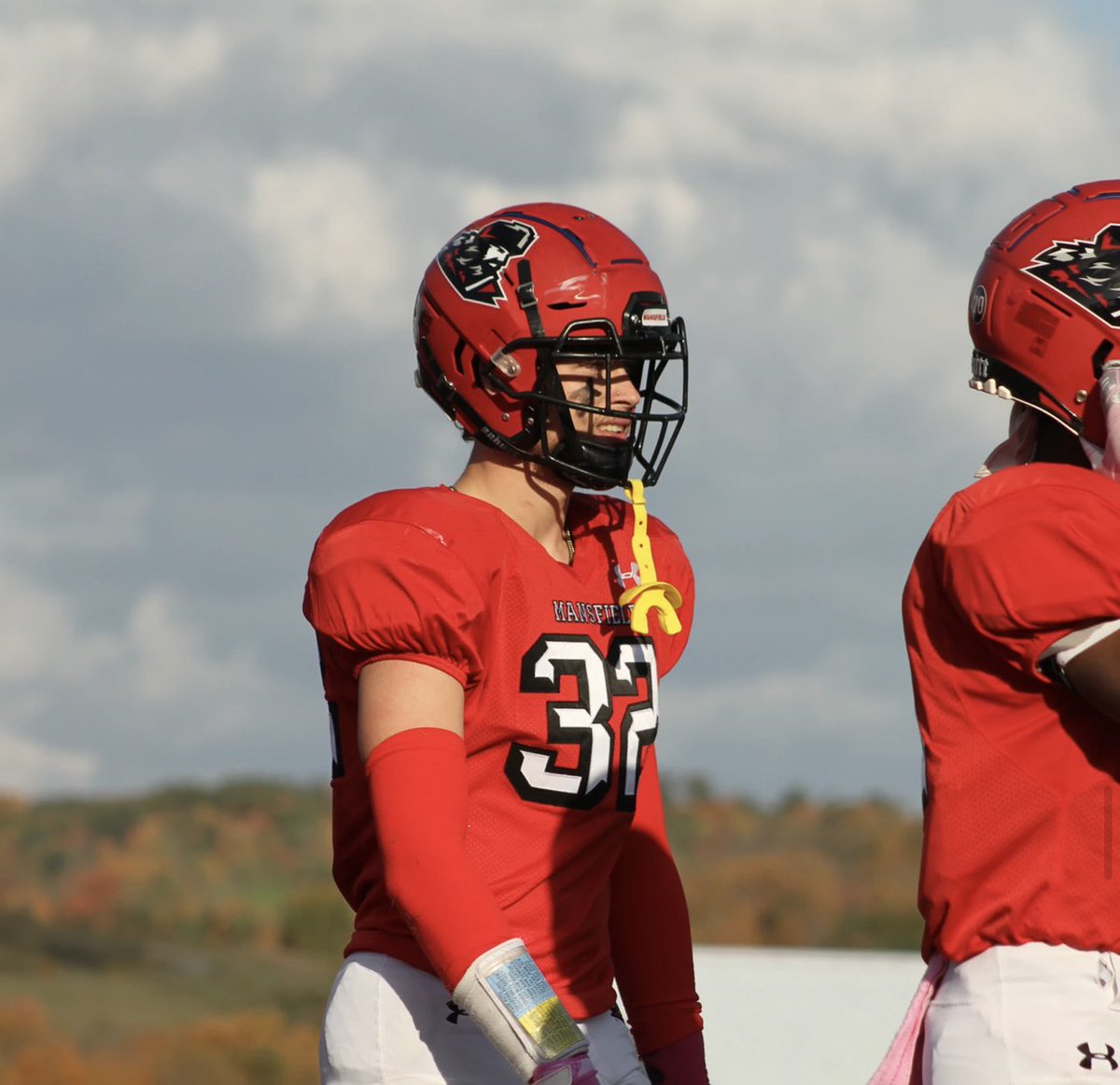 hudl.com/v/2Jpkmz Check out my freshman season!!