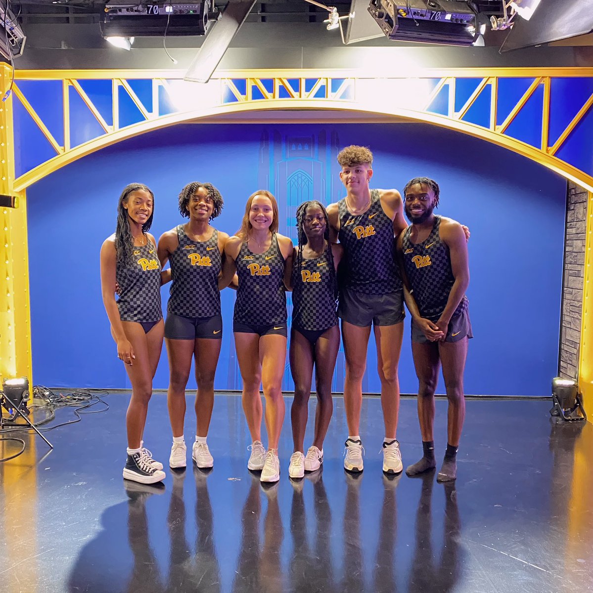 Thanks <a href="/Pitt_TF_XC/">Pitt TF/XC</a> for a great Official last weekend 💛 #H2P