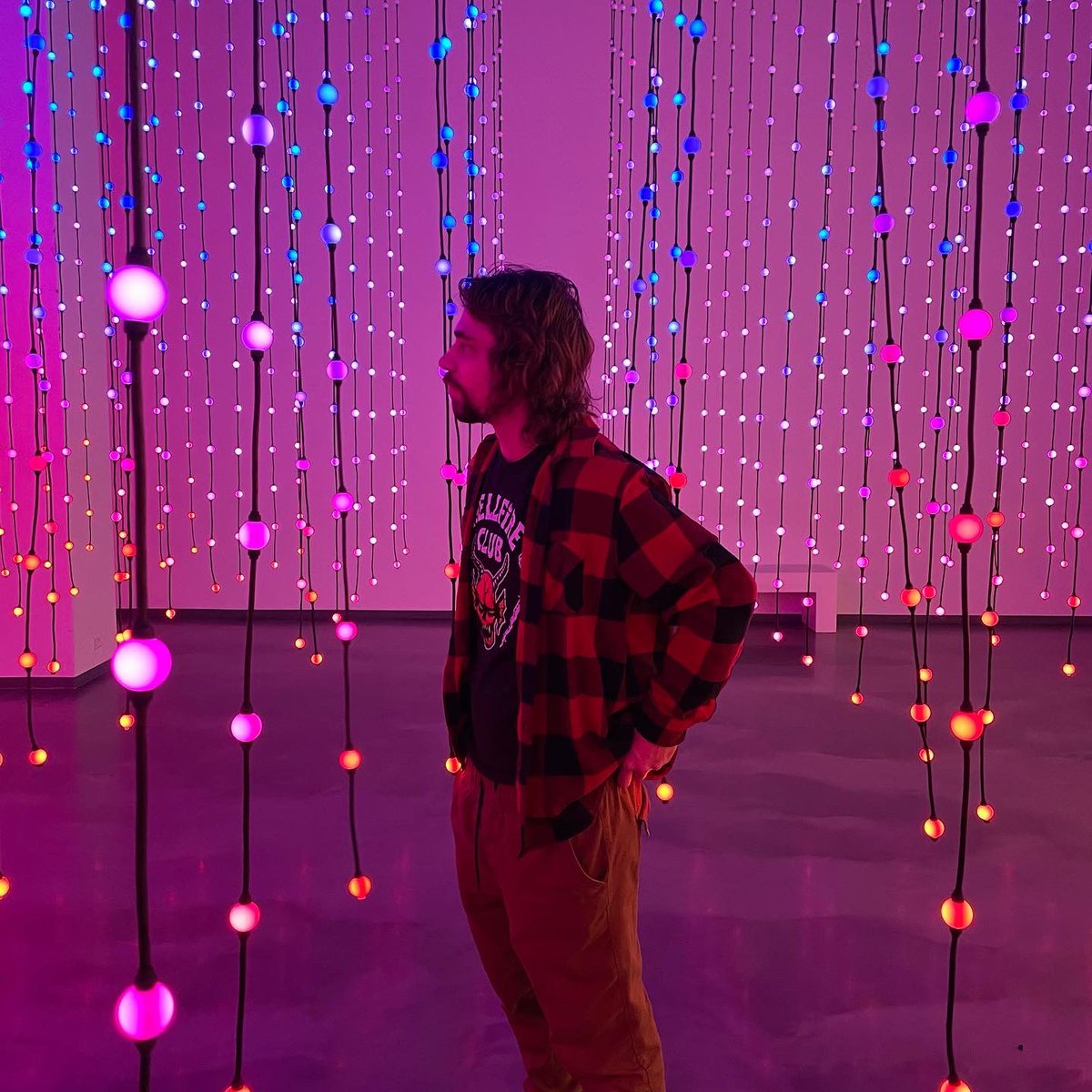 _trashdragon's tweet photo. My husband is the cutest ✨✨✨
#wonderspaces https://t.co/mOMRbk19Jm