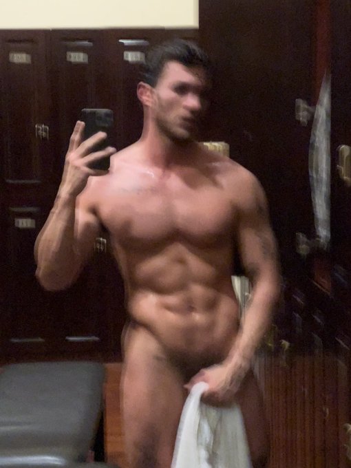 killer workout 🥵 https://t.co/VPpsJYxsEV