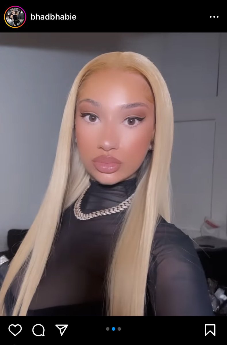 ThreeDailey's tweet photo. i thought people getting whole new faces was crazy but she went and got a whole new ethnicity 🥴 https://t.co/C8WFFn1N6V