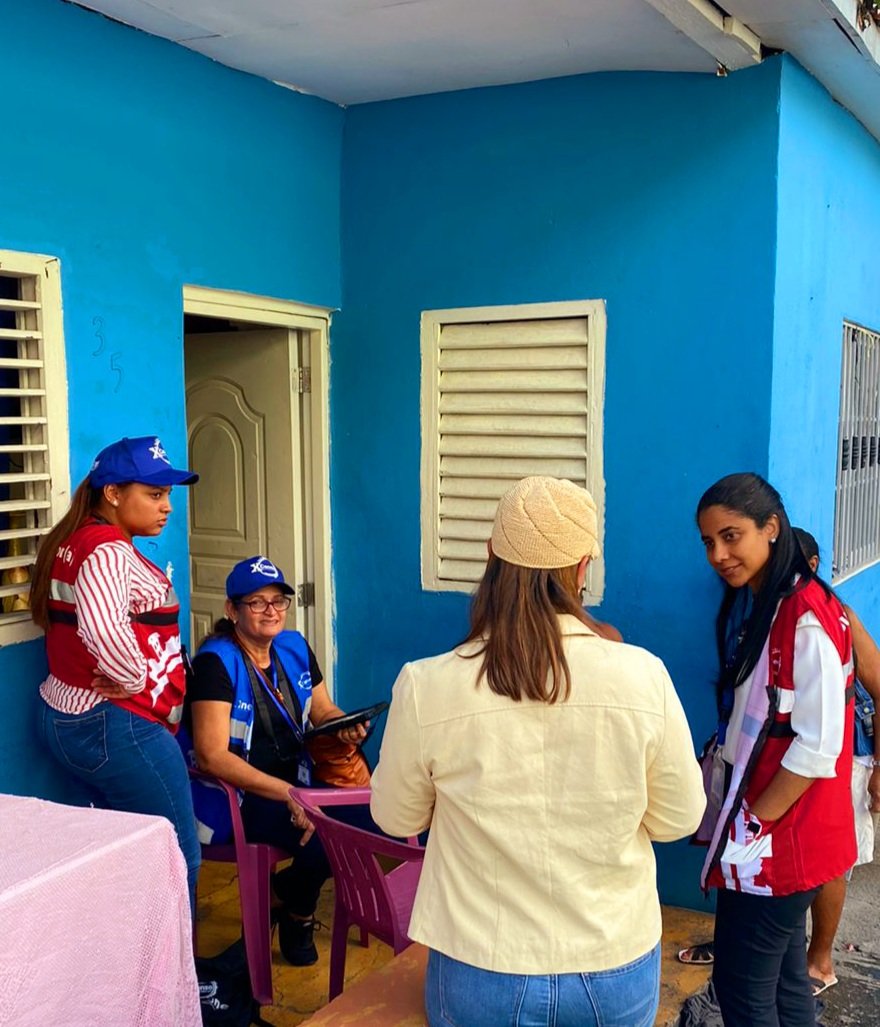 AddysThen's tweet photo. En #Dajabón y sus municipios el #Censo avanza.
Las familias participan y colaboran con los empadronadores.
Me da mucha satisfacción servir en este gran proyecto. 
Gracias @luisabinader
@MayrajimenezTFJ @miosotisr https://t.co/9AcKRjiWok
