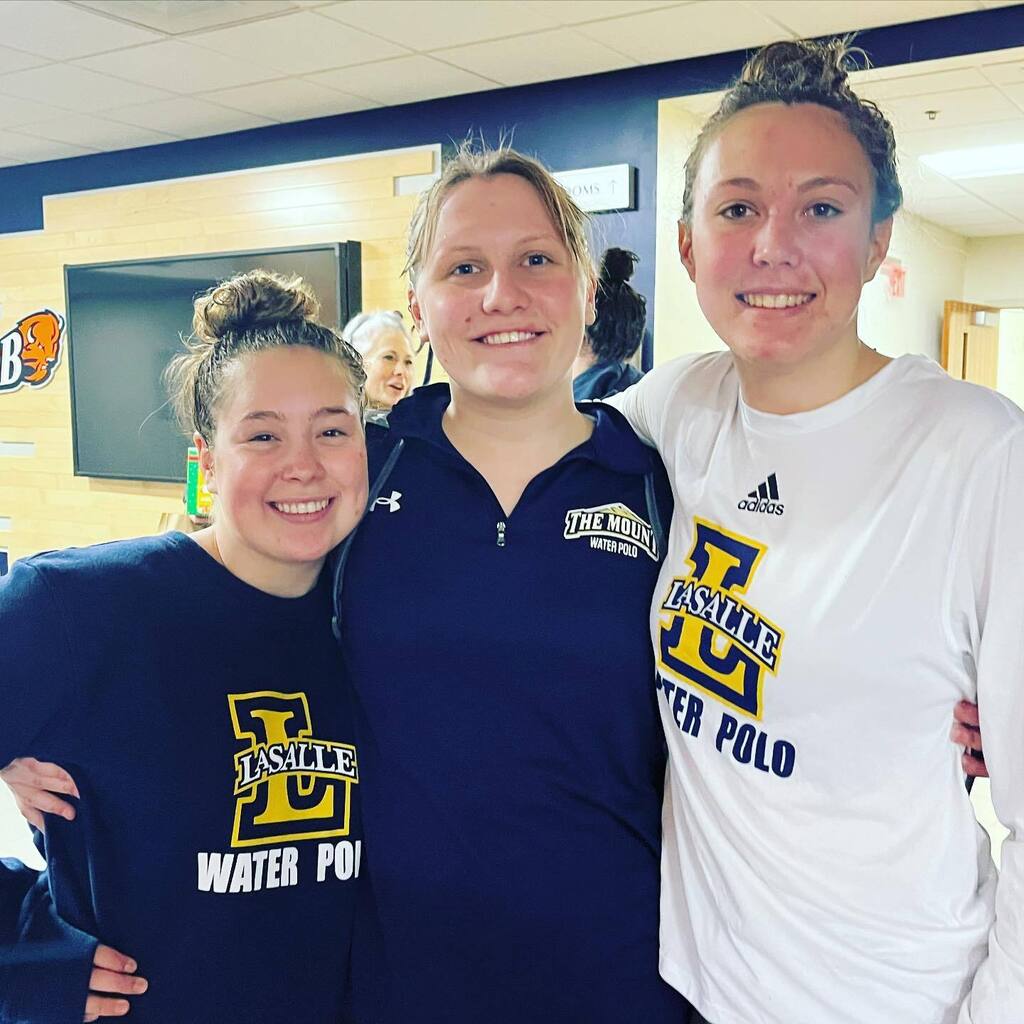 Love seeing that our Cowtown ladies can find each other and  reunite in pool decks across the country. <a href="/waterpolo/">waterpolo network</a>.4 and <a href="/sgraci/">Susan Graci</a>.e with @lasallewaterpolo find @emilyah1604 with <a href="/mount_waterpolo/">Mount St. Mary’s University Water Polo</a>!  It is going to be such a great time watching you play NCAA … instagr.am/p/Ck6xmp5PsIn/