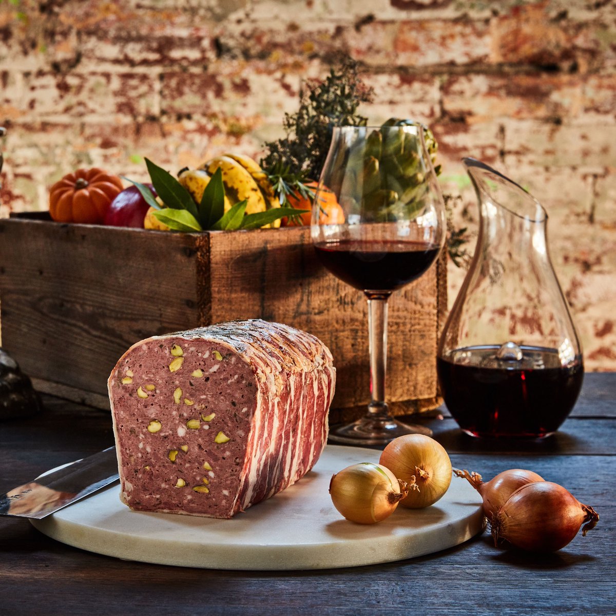 Let’s raise a glass to this tempting terrine. Studded with pretty Australian pistachios, it looks quite festive, don’t you think? A slice of terrine and a glass of wine, it's almost as if they were made for each other.
#citylarder #foodie #terrine #food #shoplocal #handmade