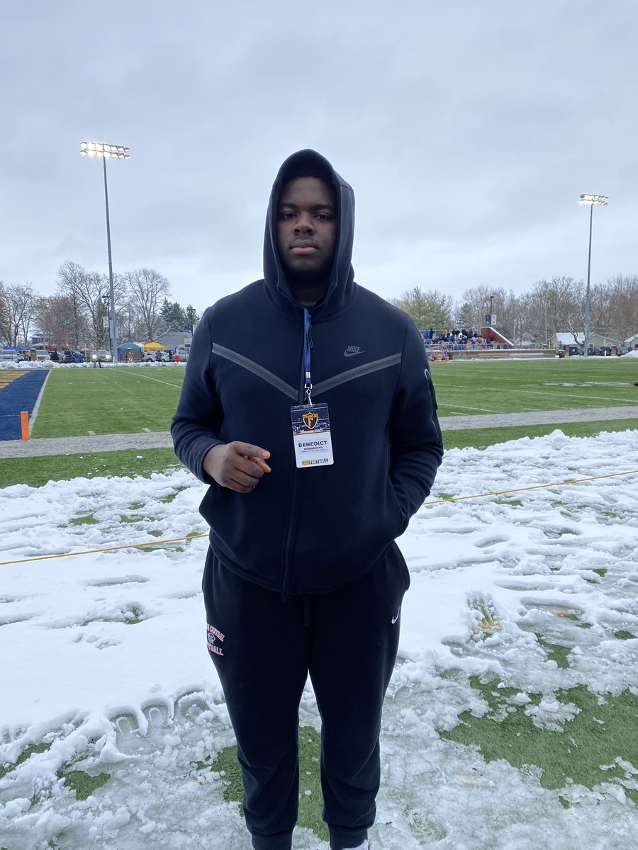itsben_morak's tweet photo. Had a great time at @FCGrizFootball gameday🏈! Appreciate the invite, thanks for having me 🔵🟡 @CoachK_Ski @FCGrizFootball @IndyWeOutHere @PrepRedzoneIN @IndianaPreps @Bryan_Ault https://t.co/ZTIYKJYRIC