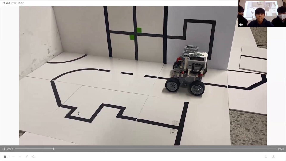 RoboCupAP's tweet photo. Nov 12, teams completed their presentations & interviews for the RCAP 2022 RCJ Rescue Line online challenges.
Teams presented their strategies, techniques, and challenges faced during the preparation.
#RoboCup #RCAP #RCJ #RoboCupJr #RescueLine #RCJRescue #EduTECHAsia #singapore https://t.co/xSwcvIY4G7